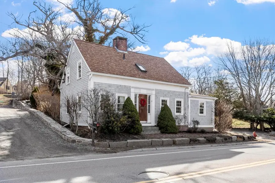 39 Eastern Ave, Essex, MA 01929 - #2