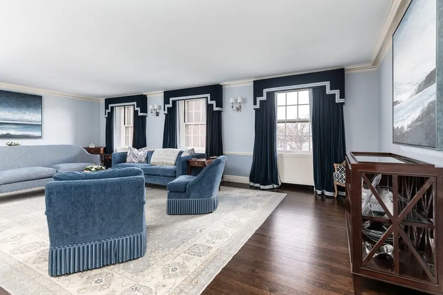 172 Beacon St #3, Boston, MA 02116 - #2