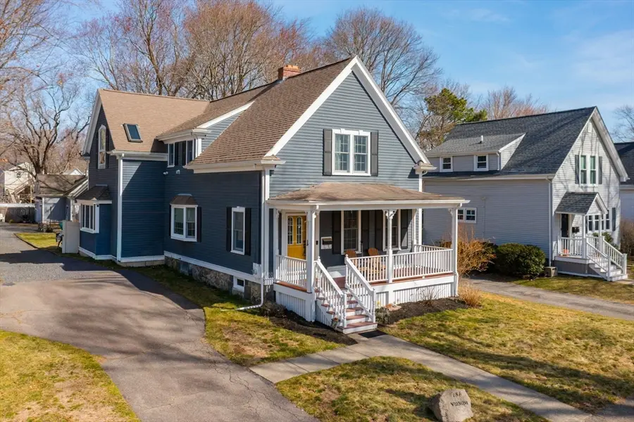 186 Vernon St, Rockland, MA 02370 - #2