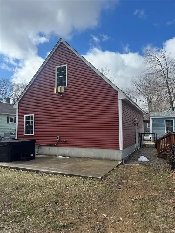 53 Water St, Gardner, MA 01440 - #3