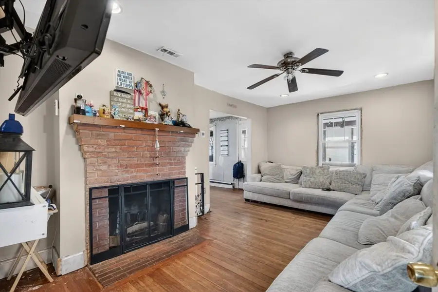 16 Littlefield St, Quincy, MA 02169 - #2