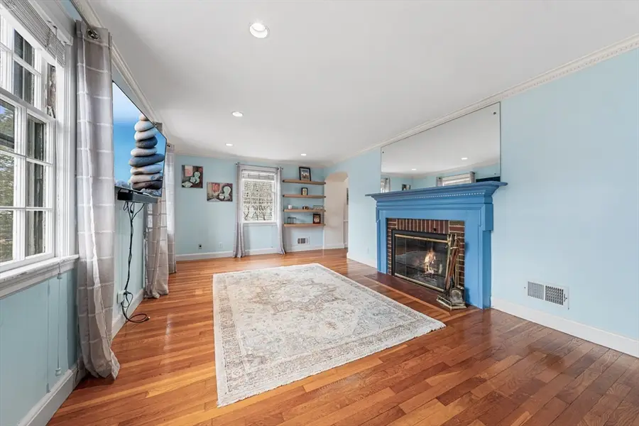 32 Colonial Drive, Arlington, MA 02474 - #3