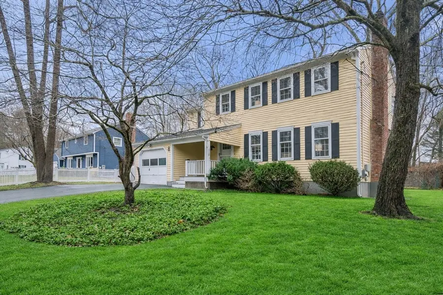 8 Woodfall Road, Medfield, MA 02052 - #2