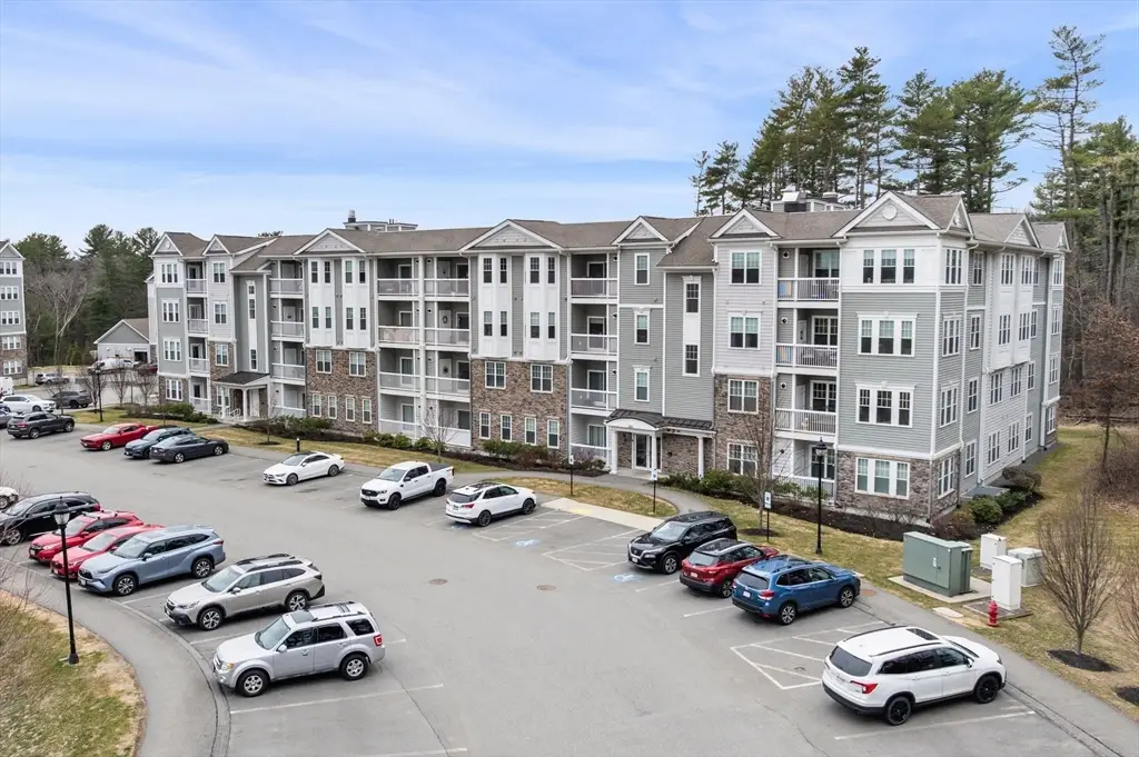 220 Martins Lndg #403, North Reading, MA 01864 - #1