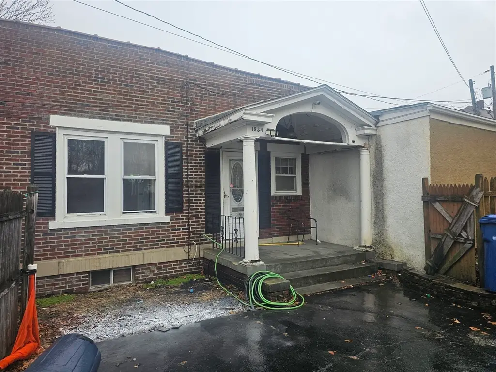 1934 Acushnet Ave, New Bedford, MA 02745 - #1