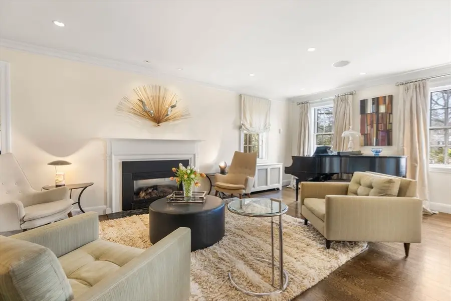 140 Dudley St, Brookline, MA 02445 - #3