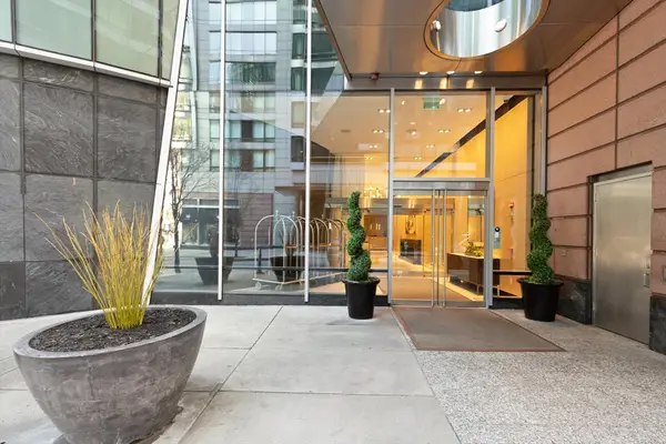 2 Avery Street #PH1H, Boston, MA 02111