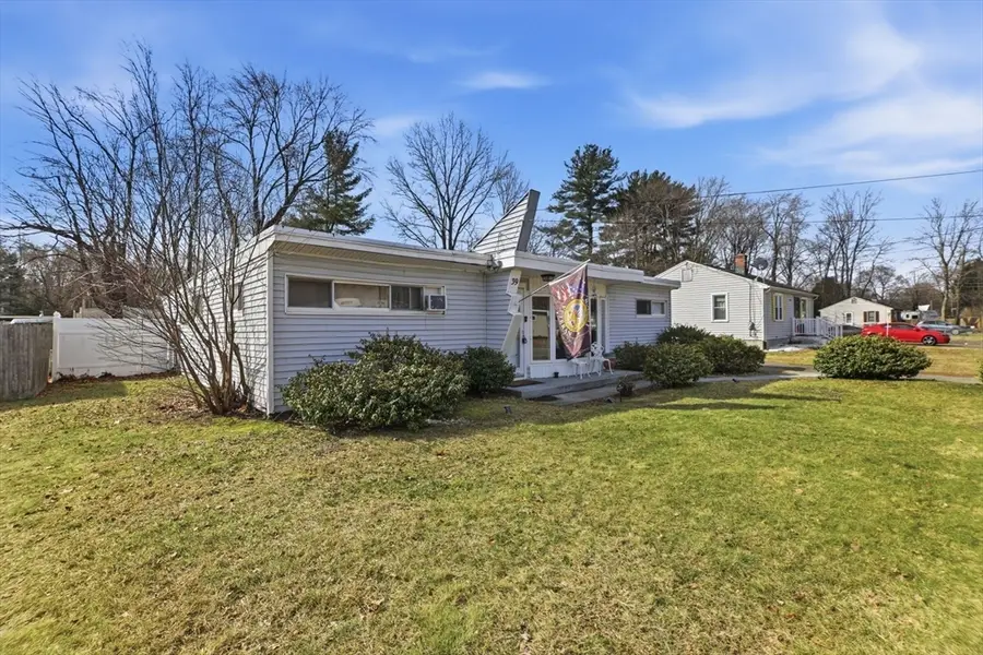39 Groton St, Springfield, MA 01129 - #2