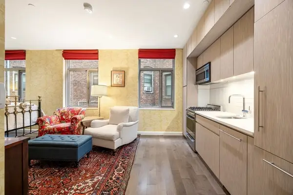 43 Westland Ave #210, Boston, MA 02115