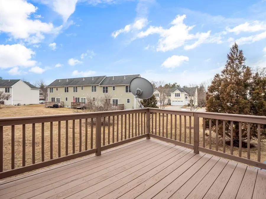 36 Knowlton Cir #1, Upton, MA 01568 - #3
