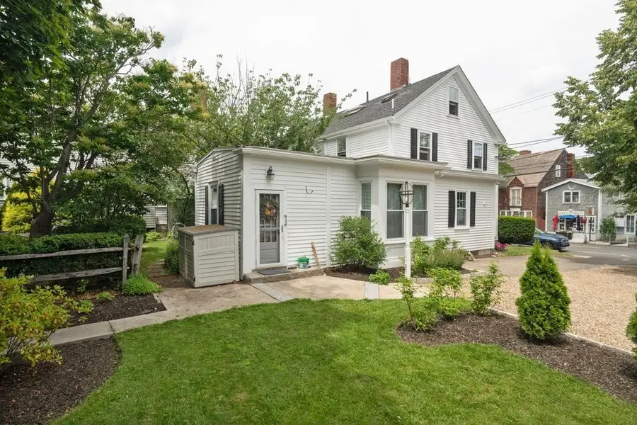 2 Mount Pleasant St #3, Rockport, MA 01966 - #3