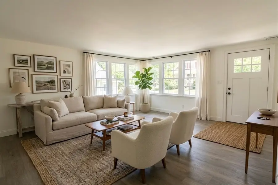 18 Palisades St, Worcester, MA 01604 - #2