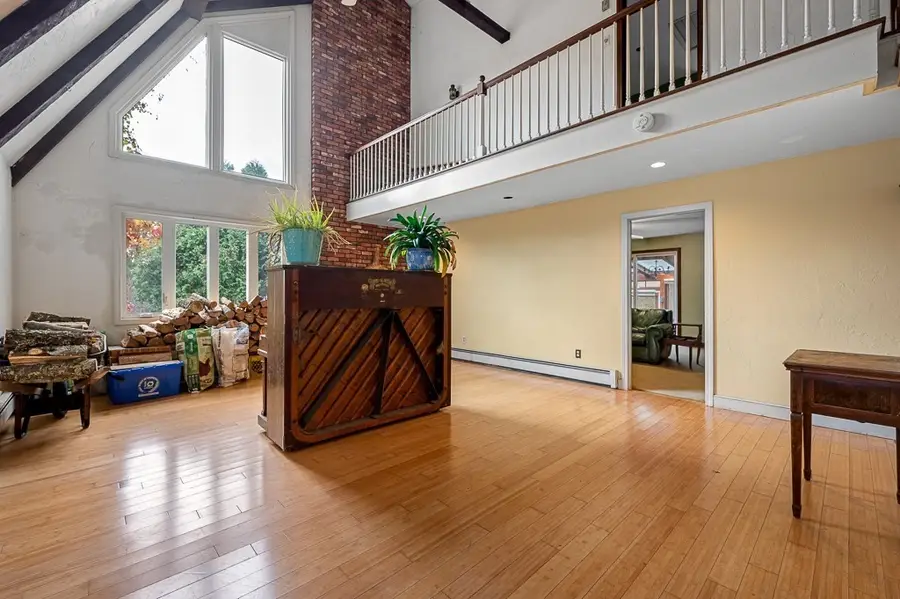 231 Chamberlain Hill Rd, Barre, MA 01005 - #3