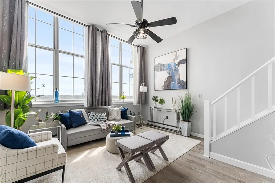 240 Heath St #PH18, Boston, MA 02130 - #3