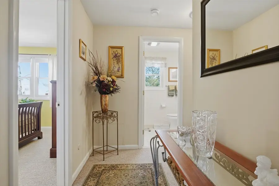 54 Yorktown Court #54, Chicopee, MA 01020 - #3