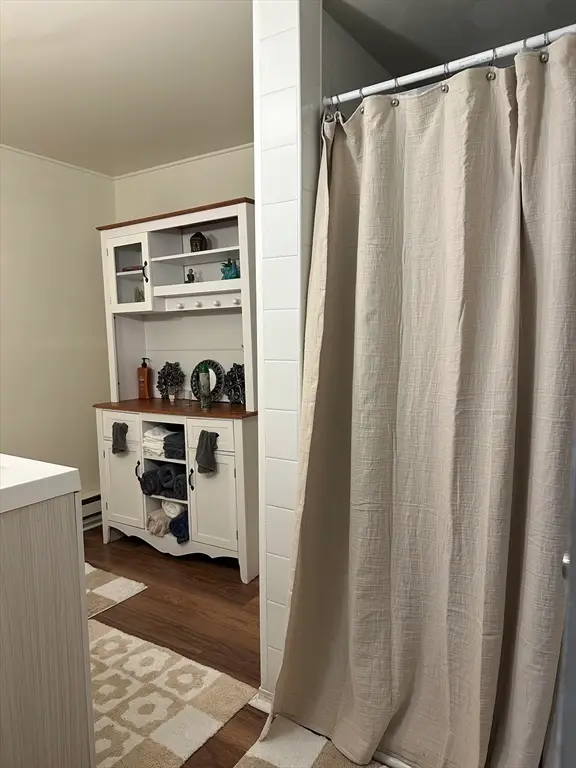 38 Byers St, Springfield, MA 01105 - #3