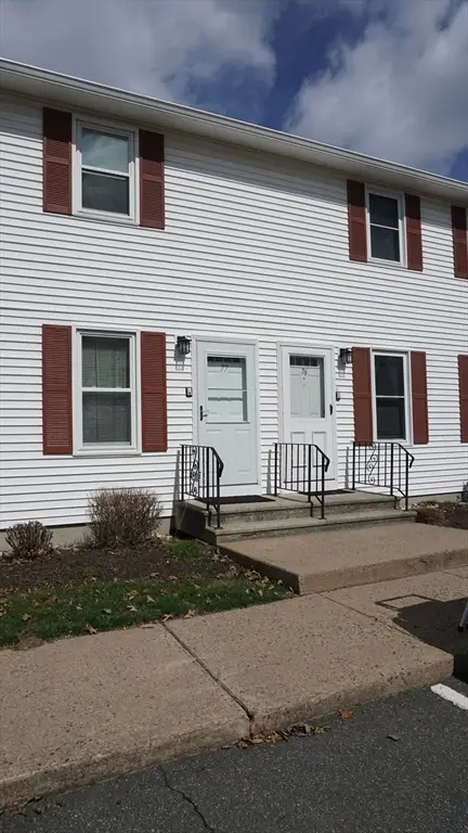 200 Lambert Terrace #77, Chicopee, MA 01020