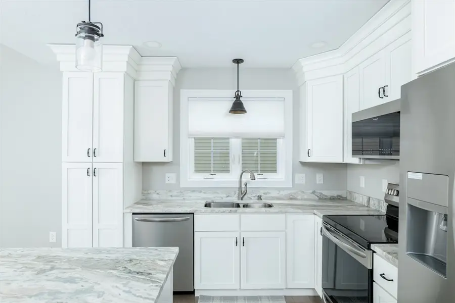 10 Soucy Drive #10, Rutland, MA 01543 - #3