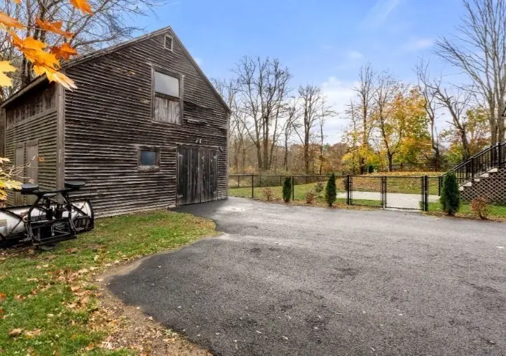 593 Williams St, North Dighton, MA 02764 - #3