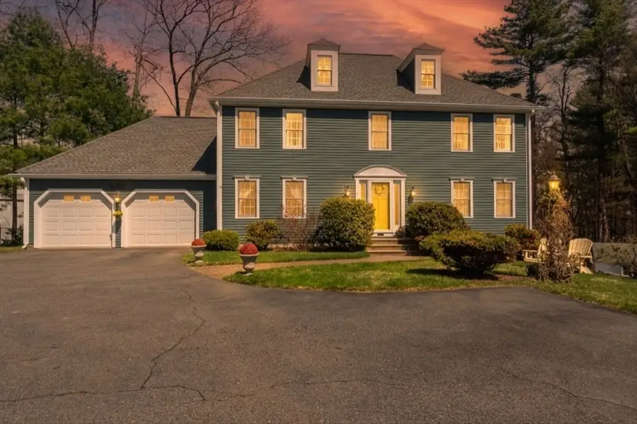 11 Patriot Dr, Northborough, MA 01532 - #2