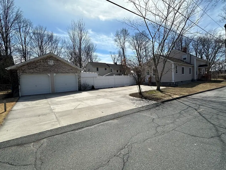133 Hampden Street, West Springfield, MA 01089 - #2