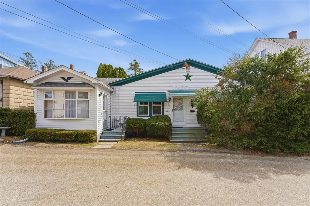 3 River Street, Gilbertville, MA 01031 - #1