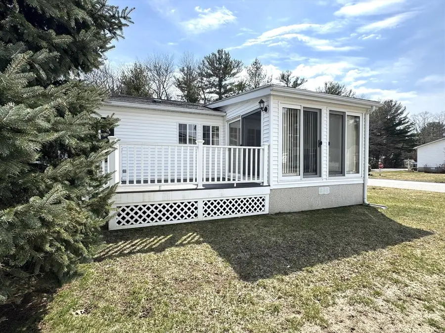 6 Edgewood Drive, Bridgewater, MA 02324 - #3