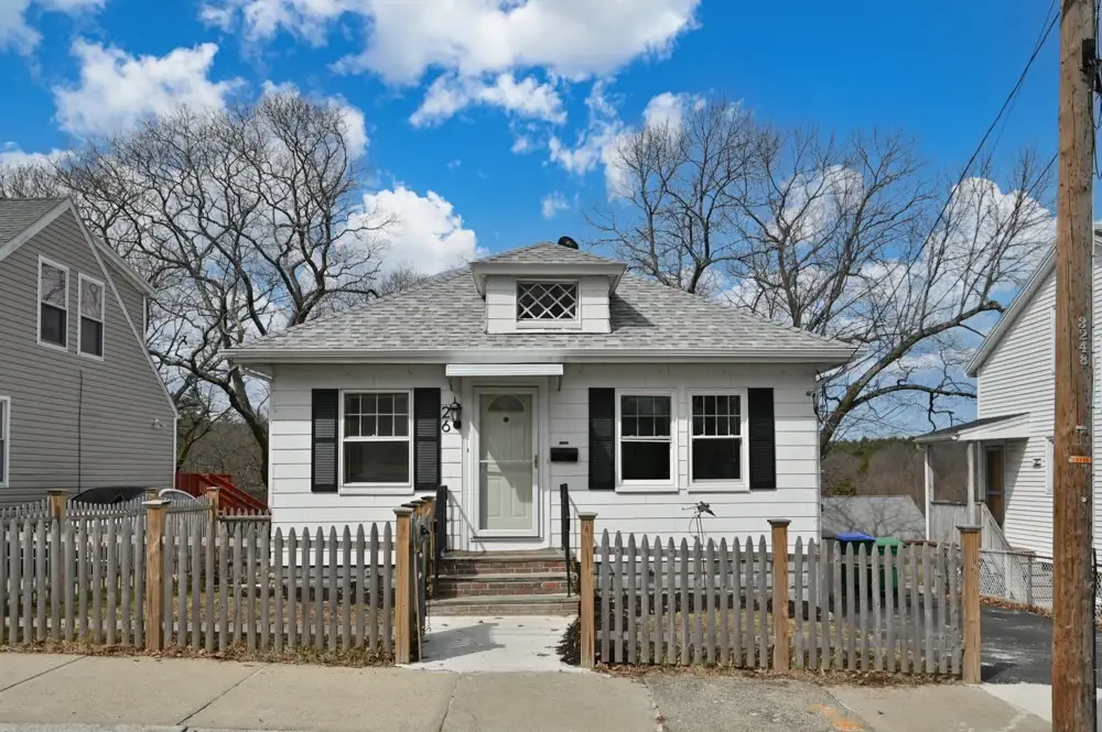 26 Gaston St, Medford, MA 02155 - #1