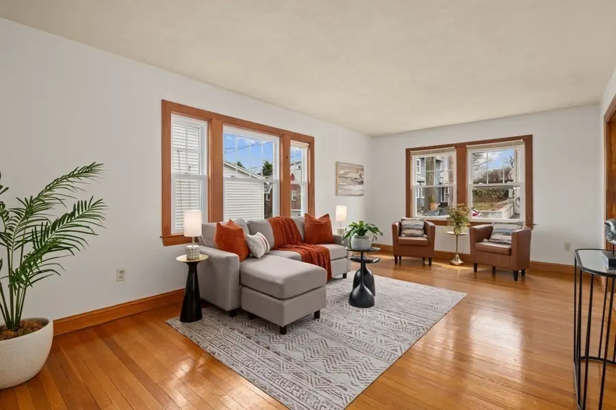 26 Gaston St, Medford, MA 02155 - #3