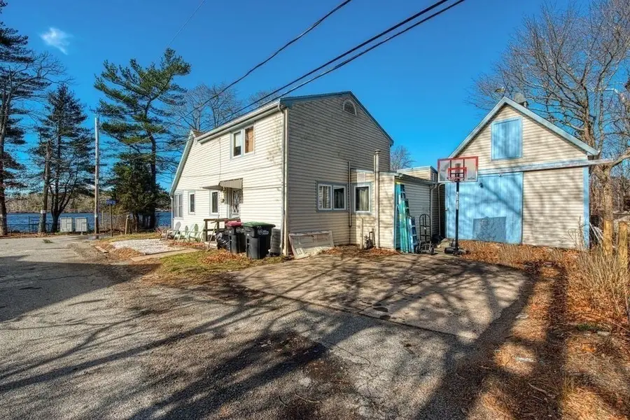 22 Ocean Ave, Hanson, MA 02341 - #3