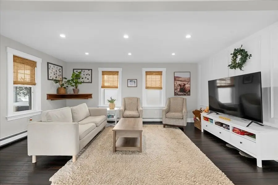 37 Acre St, Clinton, MA 01510 - #3