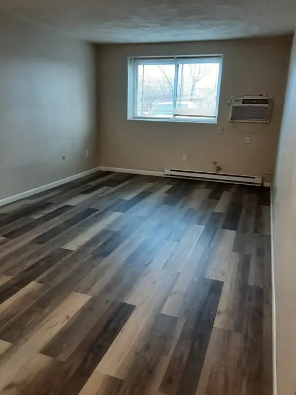 27 Willis St #6, Framingham, MA 01702 - #2