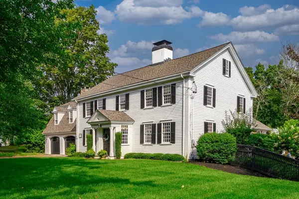 233 Washington St, Hanover, MA 02339