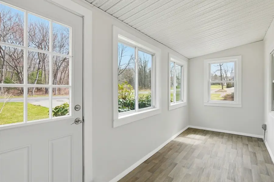 235 Vineland Ave, East Longmeadow, MA 01028 - #3