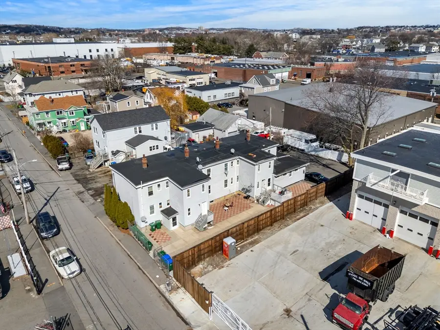 24 Linden St, Medford, MA 02155 - #3