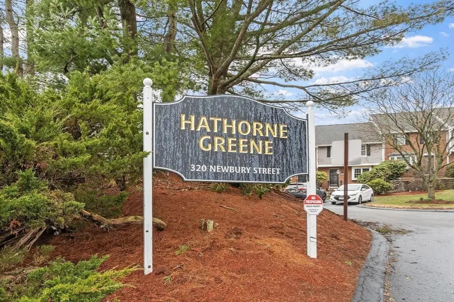 320 Newbury St #704, Danvers, MA 01923 - #3