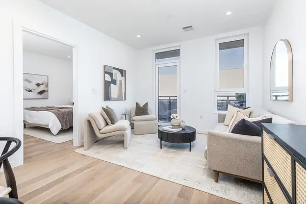 1395 Washington Street #PH603, Boston, MA 02118