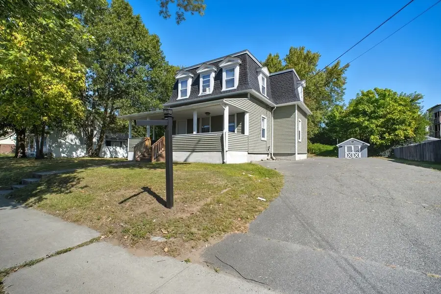 221 East St, Chicopee, MA 01020 - #3