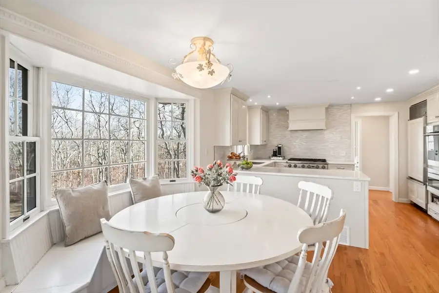 81 Whalers Walk, Edgartown, MA 02539 - #3