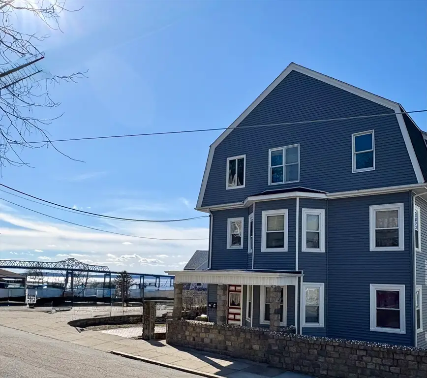 154 Barnaby Street, Fall River, MA 02720 - #1