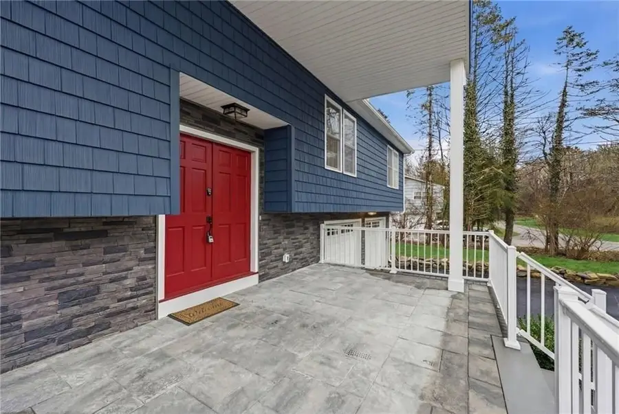 4 Shore Rd, Westerly, RI 02891 - #3