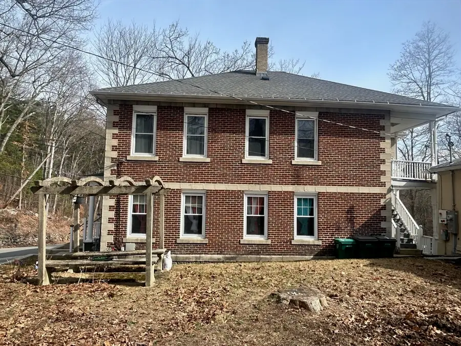 118-120 Ashburnham Hill Rd, Fitchburg, MA 01420 - #2