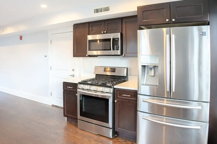 244 Central Ave #5, Medford, MA 02155 - #2