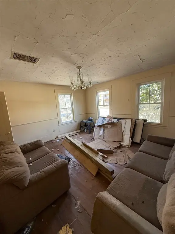 174 West Broadway, Gardner, MA 01440 - #3