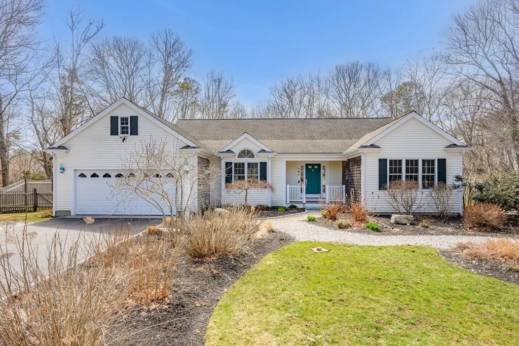 21 Grand Oak Rd, Forestdale, MA 02644 - #1