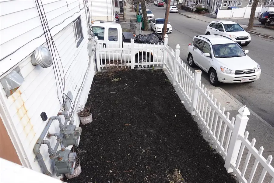 47 Rockaway St, Lynn, MA 01902 - #3