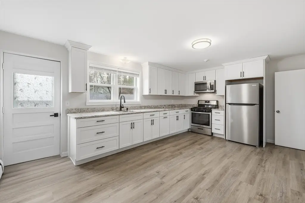 50 Frank St #50, Dracut, MA 01826 - #1