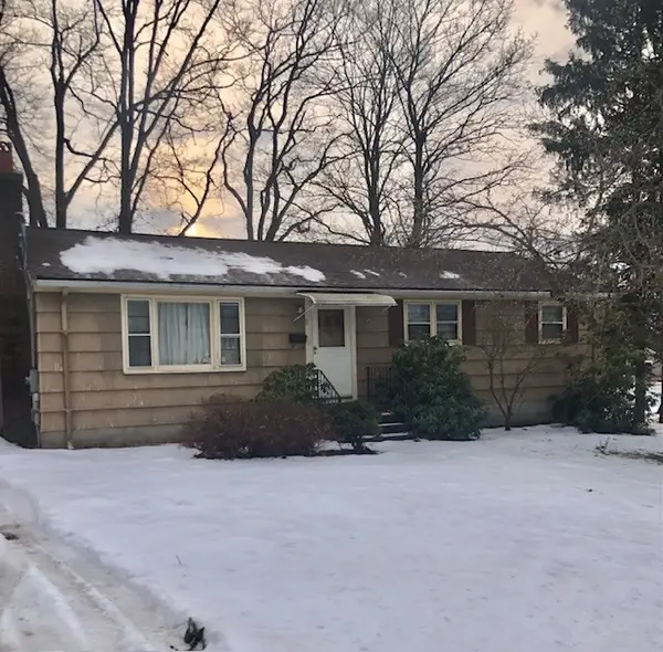 11 Terrence Avenue, Clinton, MA 01510