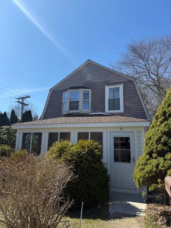 41 N Paul St, Stoughton, MA 02072 - #1