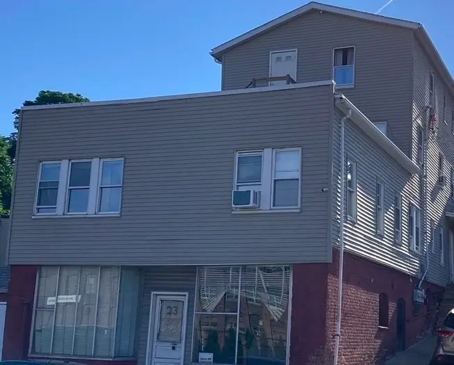 23 Suffolk St, Worcester, MA 01604 - #1